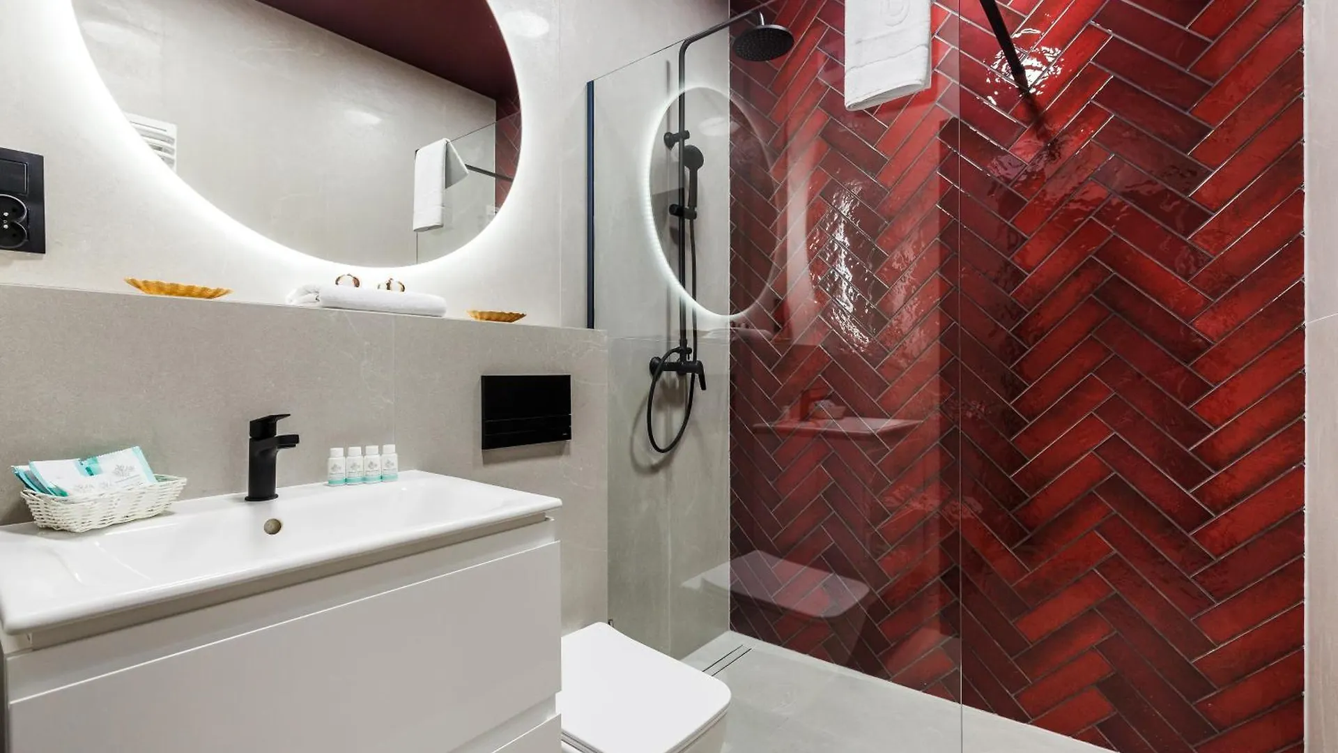 Doki Studio Apartments By Happystay Gdansk