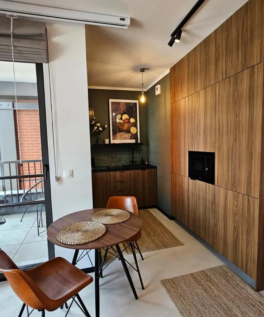Doki Studio Apartments By Happystay Gdansk