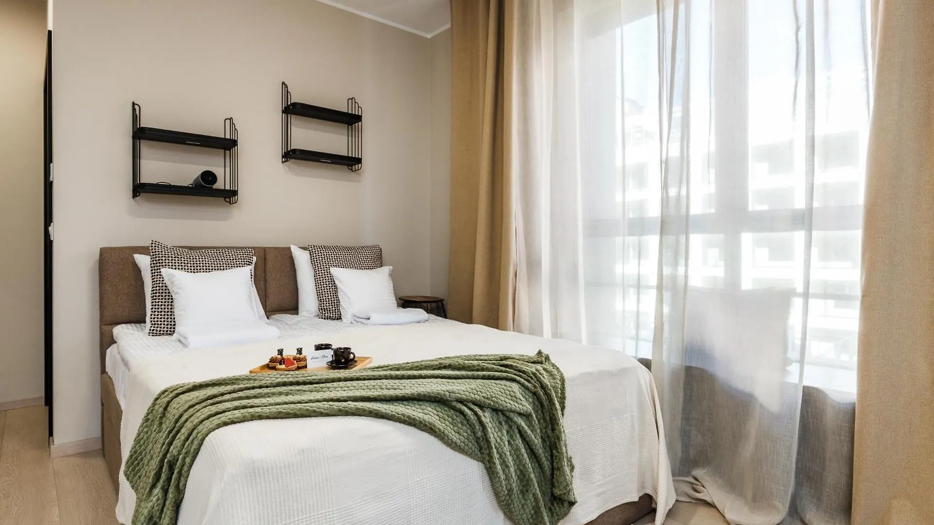 Doki Studio Apartments By Happystay Gdansk