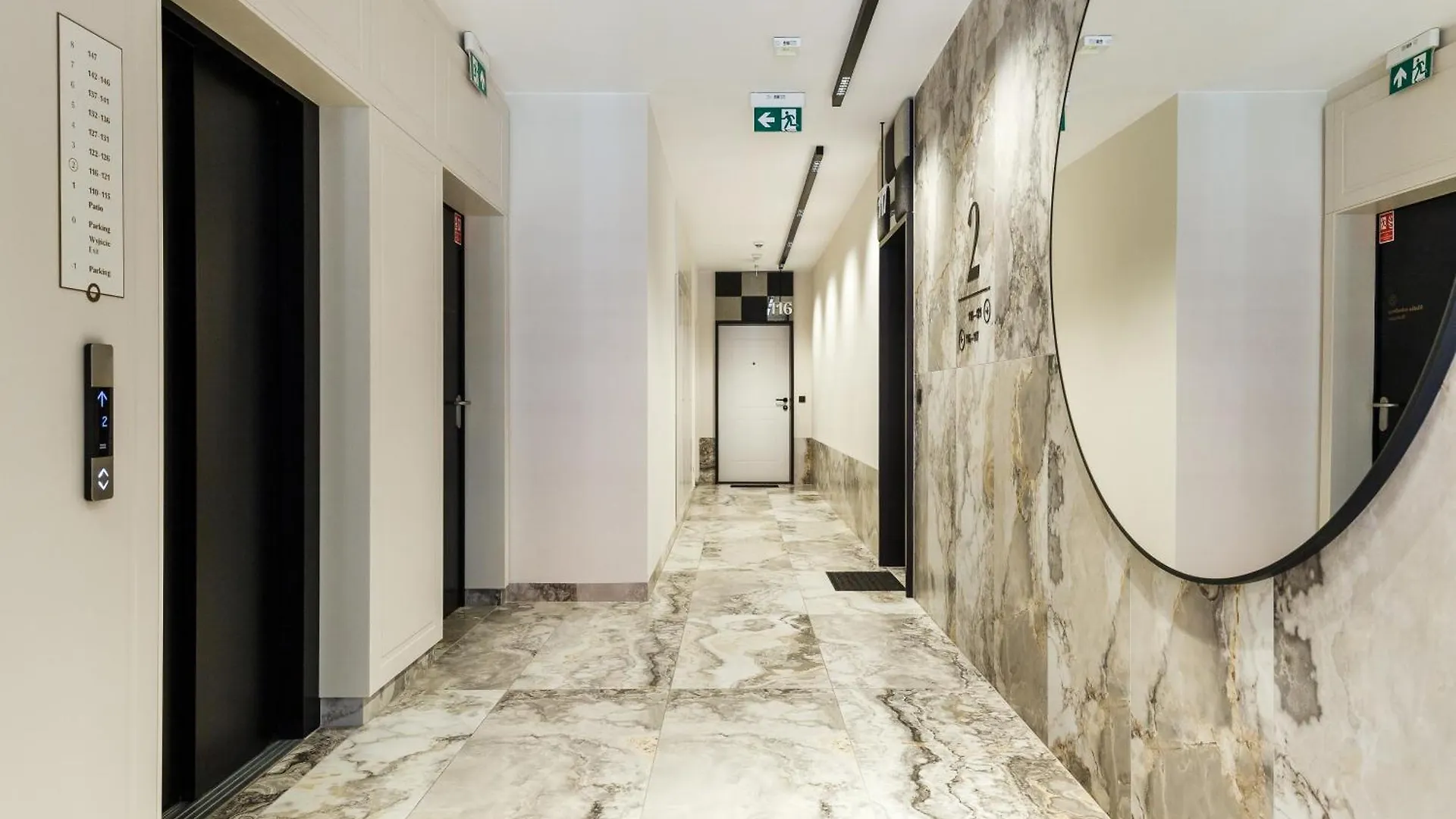 Doki Studio Apartments By Happystay 格但斯克 0*,  波兰